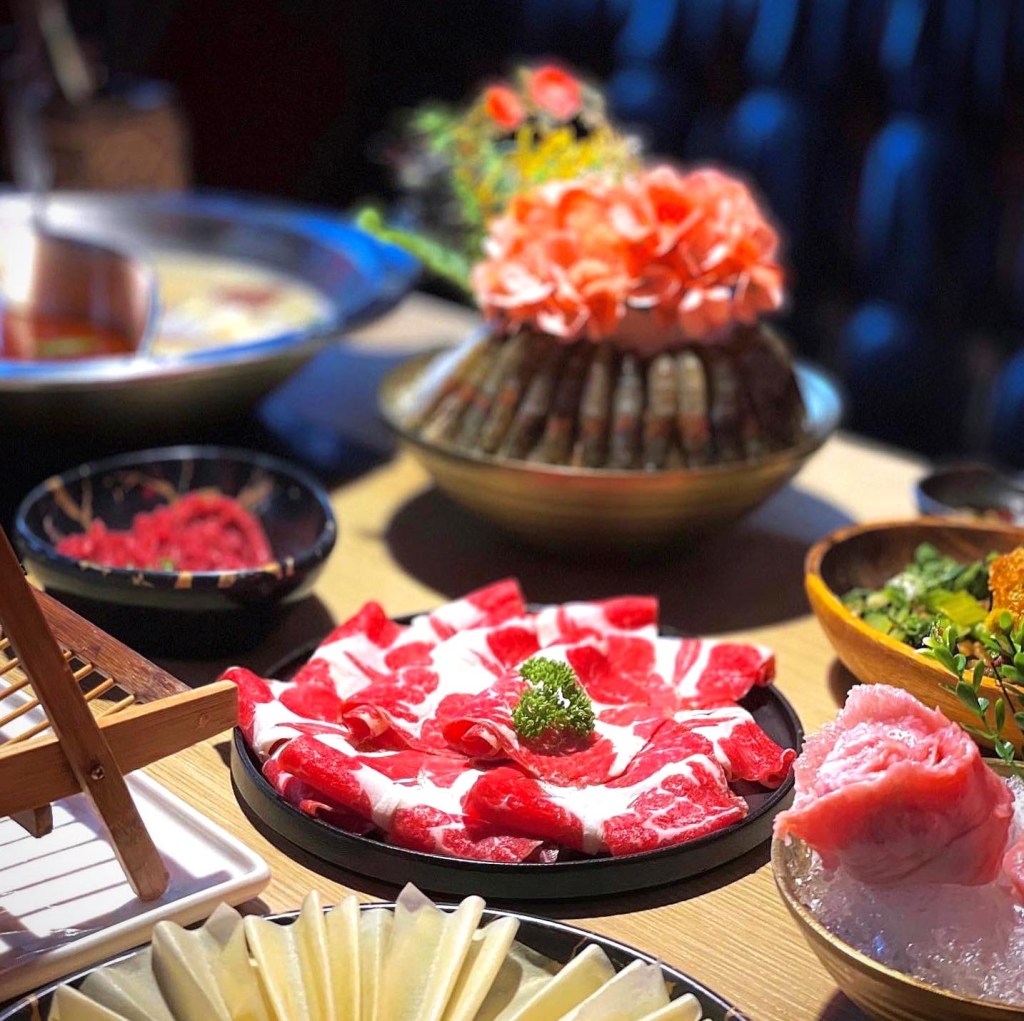 台北美食｜當月壽星免費吃蝦！內湖區「四川龍府」創意川菜、麻辣鍋推薦