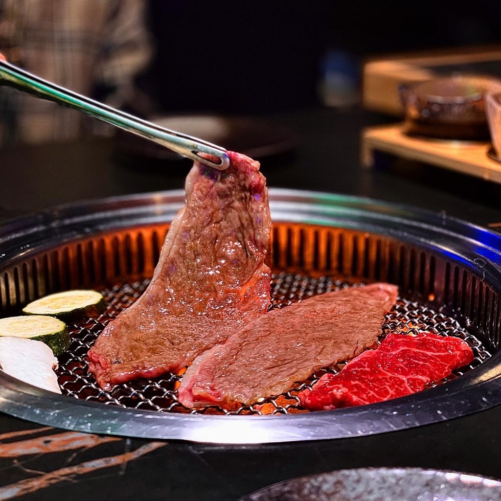 新竹美食【山上走走無菜單燒肉 】水族箱旁大啖頂級和牛、炙燒握壽司、金箔霜淇淋  不訂位吃不到的人氣餐廳