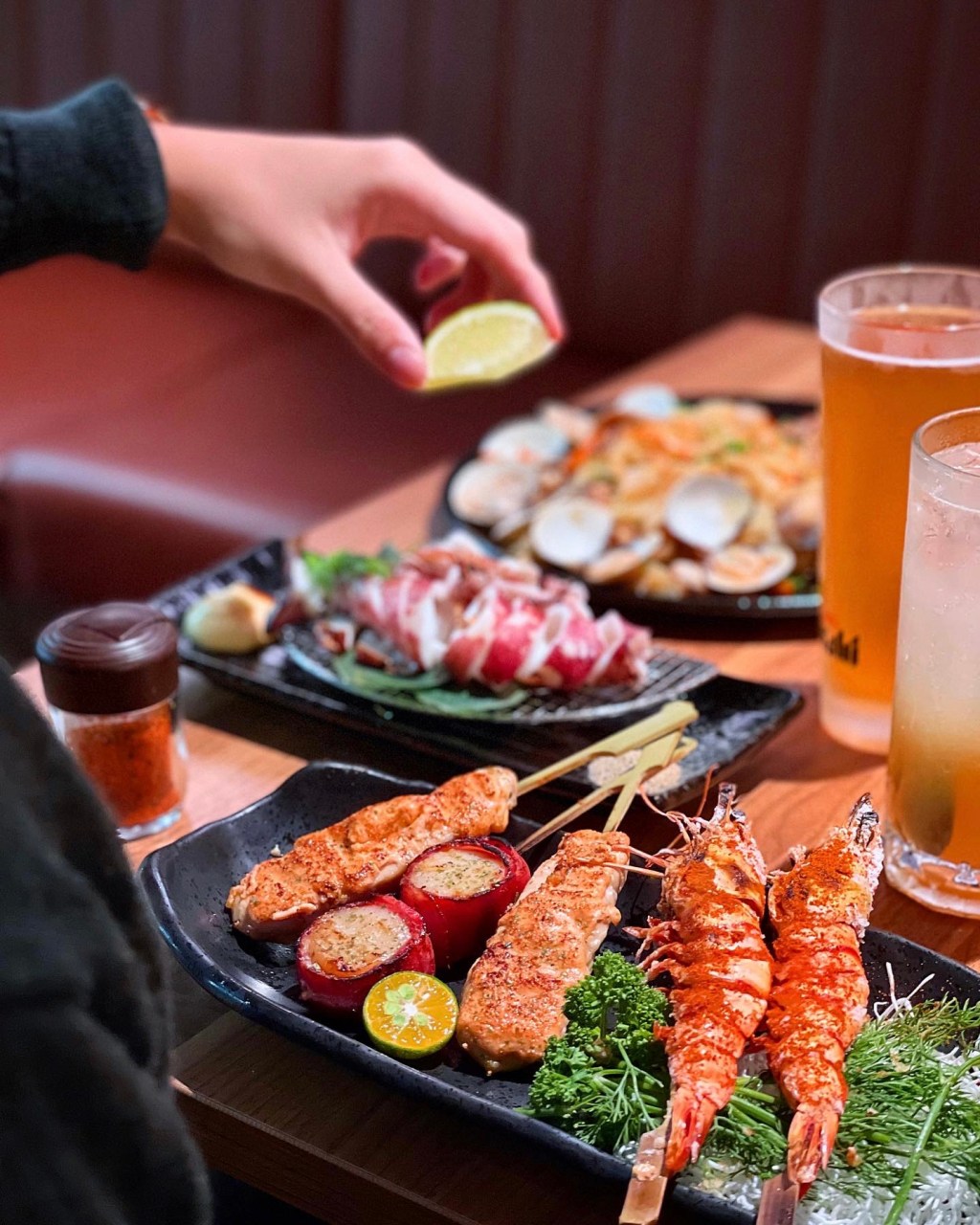 板橋車站新開幕餐廳 新北耶誕城美食推薦  「一号基地 居酒屋」 日式特色料理、串燒海鮮、啤酒暢飲