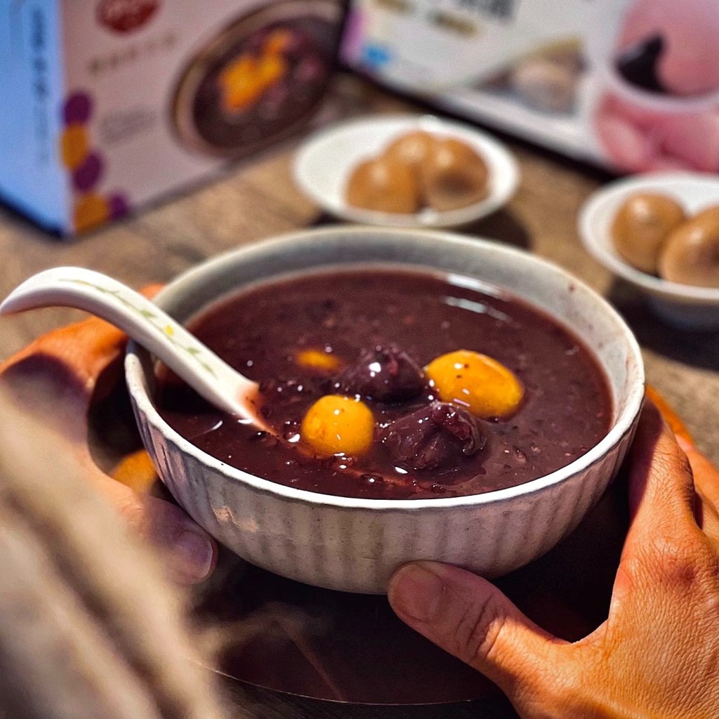 全台美食 元宵節在家吃鮮芋仙甜品！暖呼呼紅豆紫米粥&包餡芋頭芝麻湯圓  全聯、7-11新品推薦