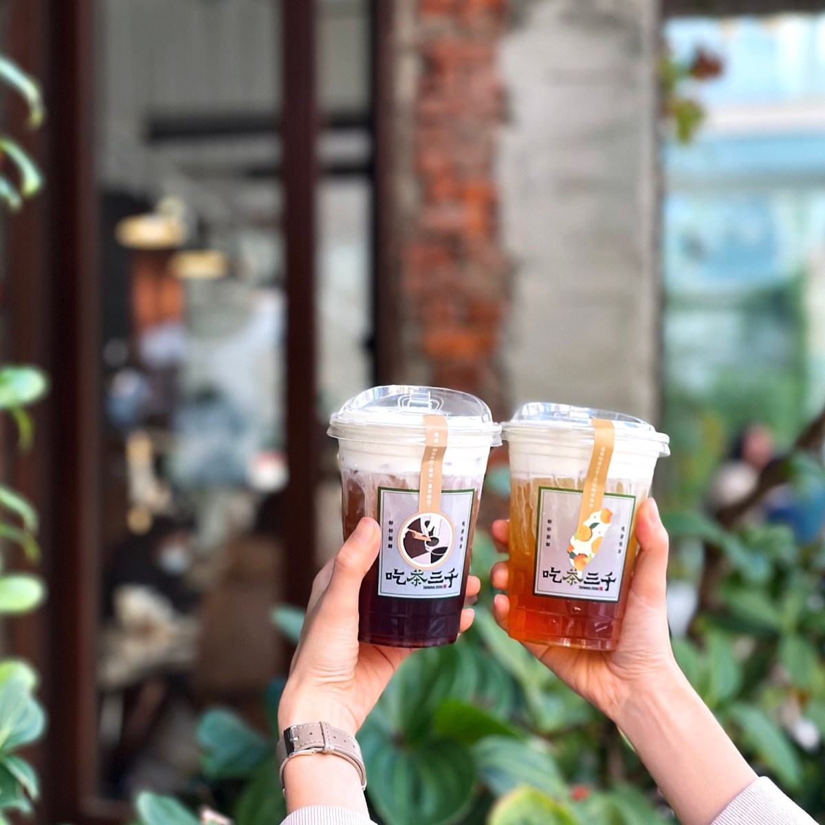 台中美食【吃茶三千】米其林茶凍限量上市 獨家專利現萃茶底＋醇厚奶蓋 紅磚老屋裡的台灣精品茶巡禮 北屯區下午茶景點推薦